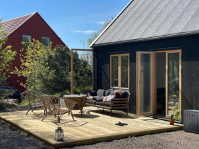 Nybyggd villa i mysiga Bovallstrand, Bovallstrand
